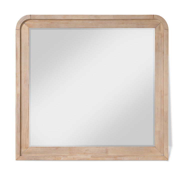 Fluted - Mirror