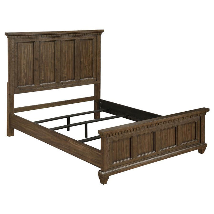 Bennington - Queen Rectangular Bed - Acacia Brown