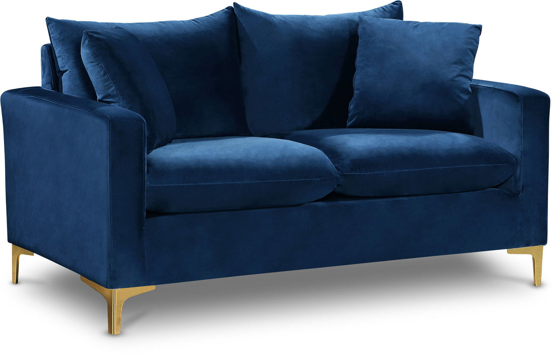 Naomi - Loveseat