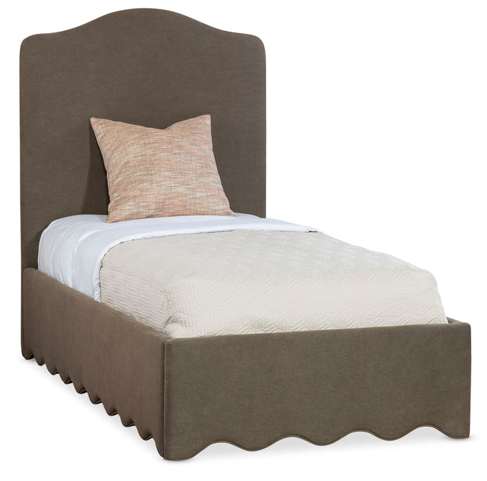 Commerce And Market - Liv Upholstered Bed