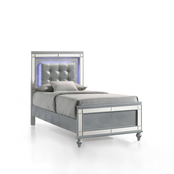 Valentino - 3/3 Twin Headboard - Silver