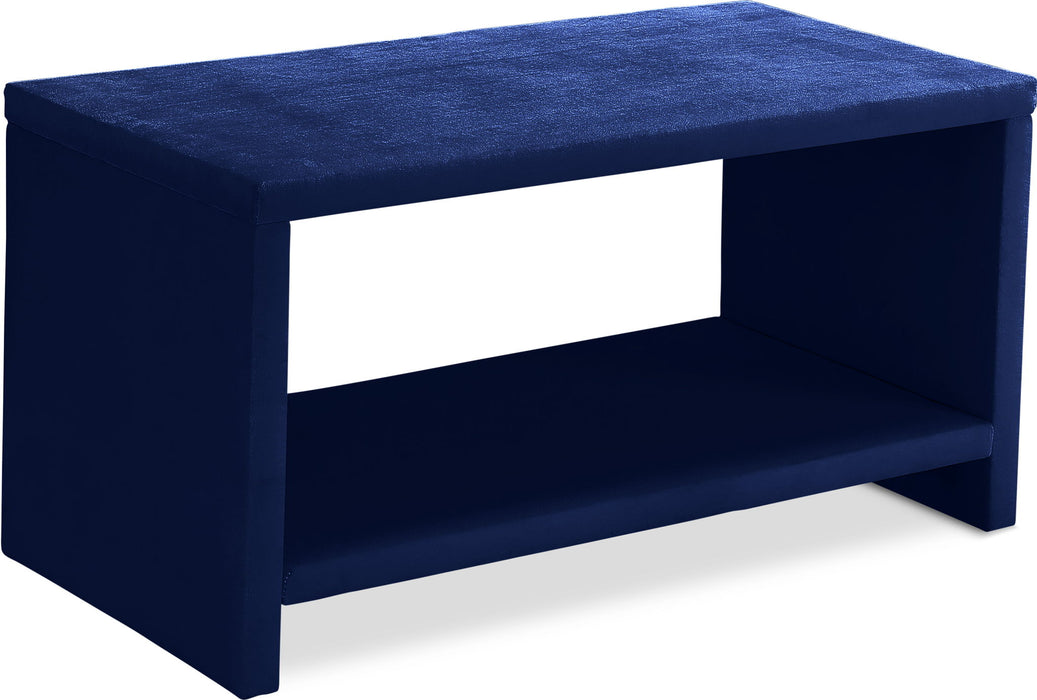 Cleo - Night Stand